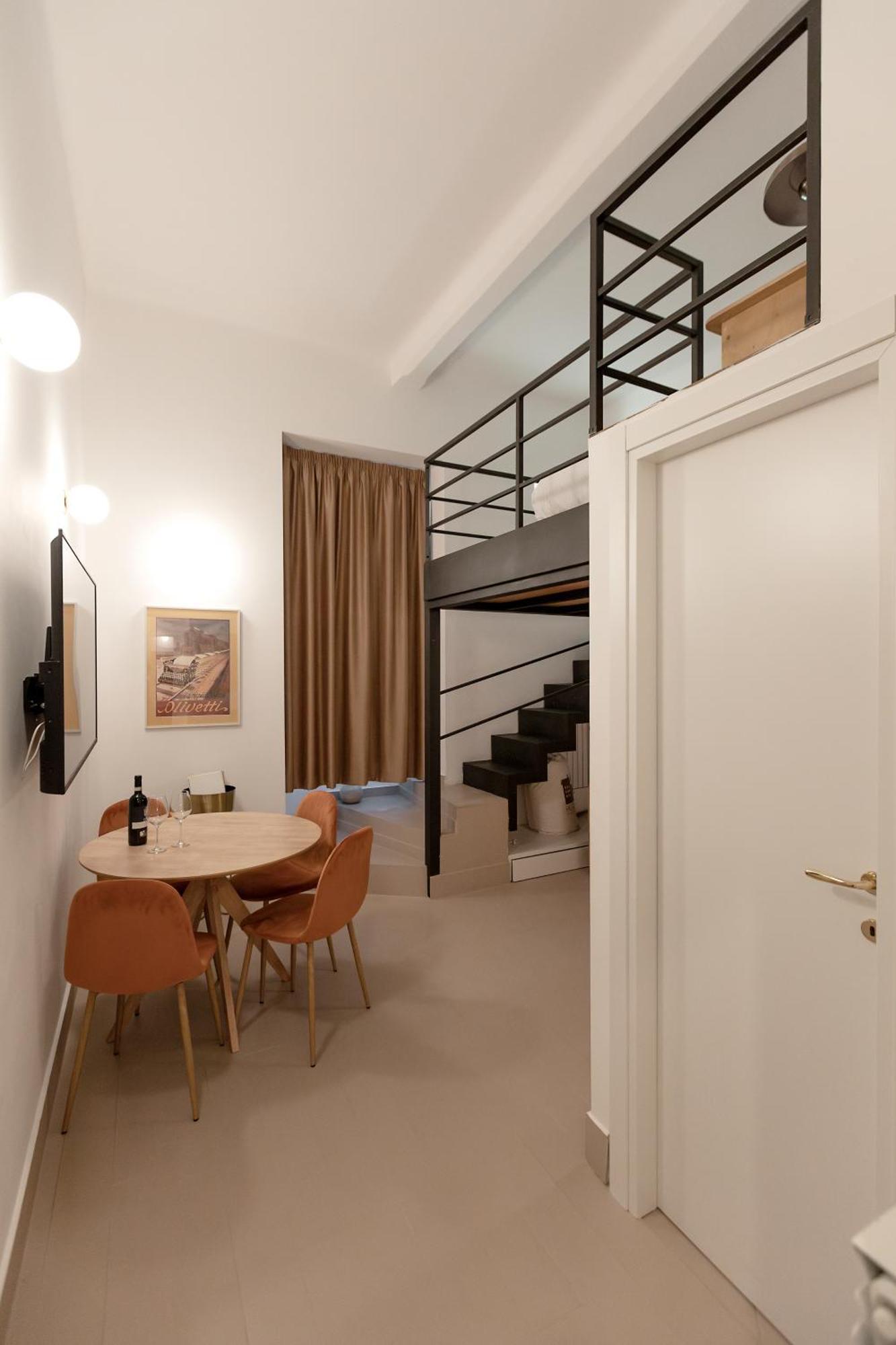 Restart Accommodations Colle Oppio E Paganini 로마 외부 사진